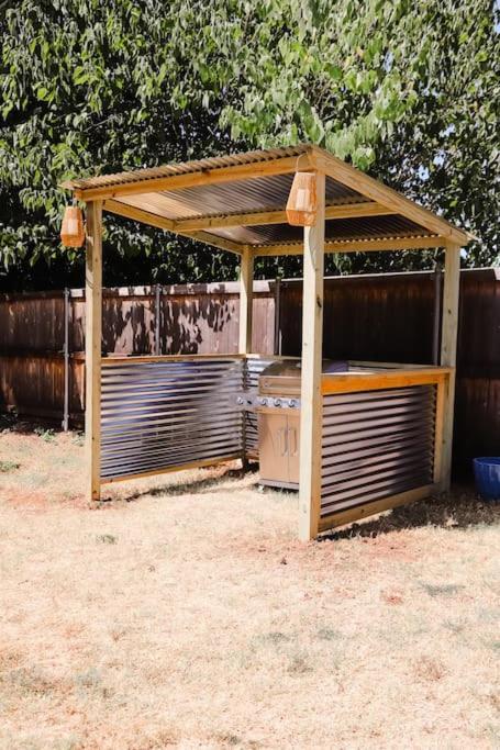Villa The Little Getaway-Sleeps 4, Firepit, Pet Friendly Pottsboro Exterior foto